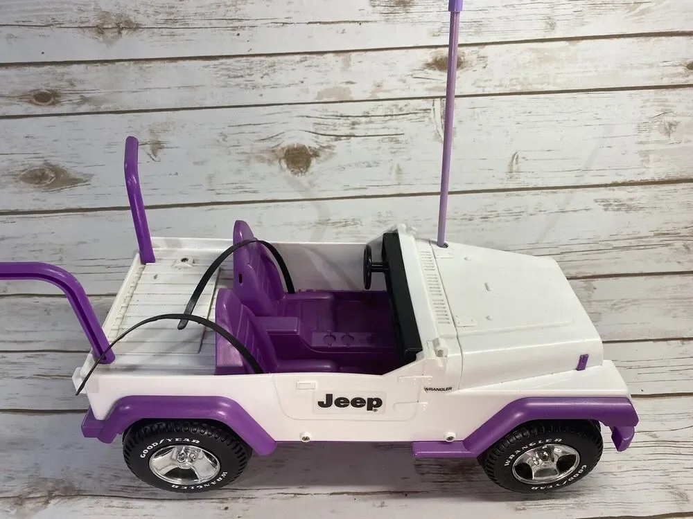 Vintage Barbie Jeep 1997 Meritus White/Purple Chrome Jeep Wrangler Car FOR PARTS